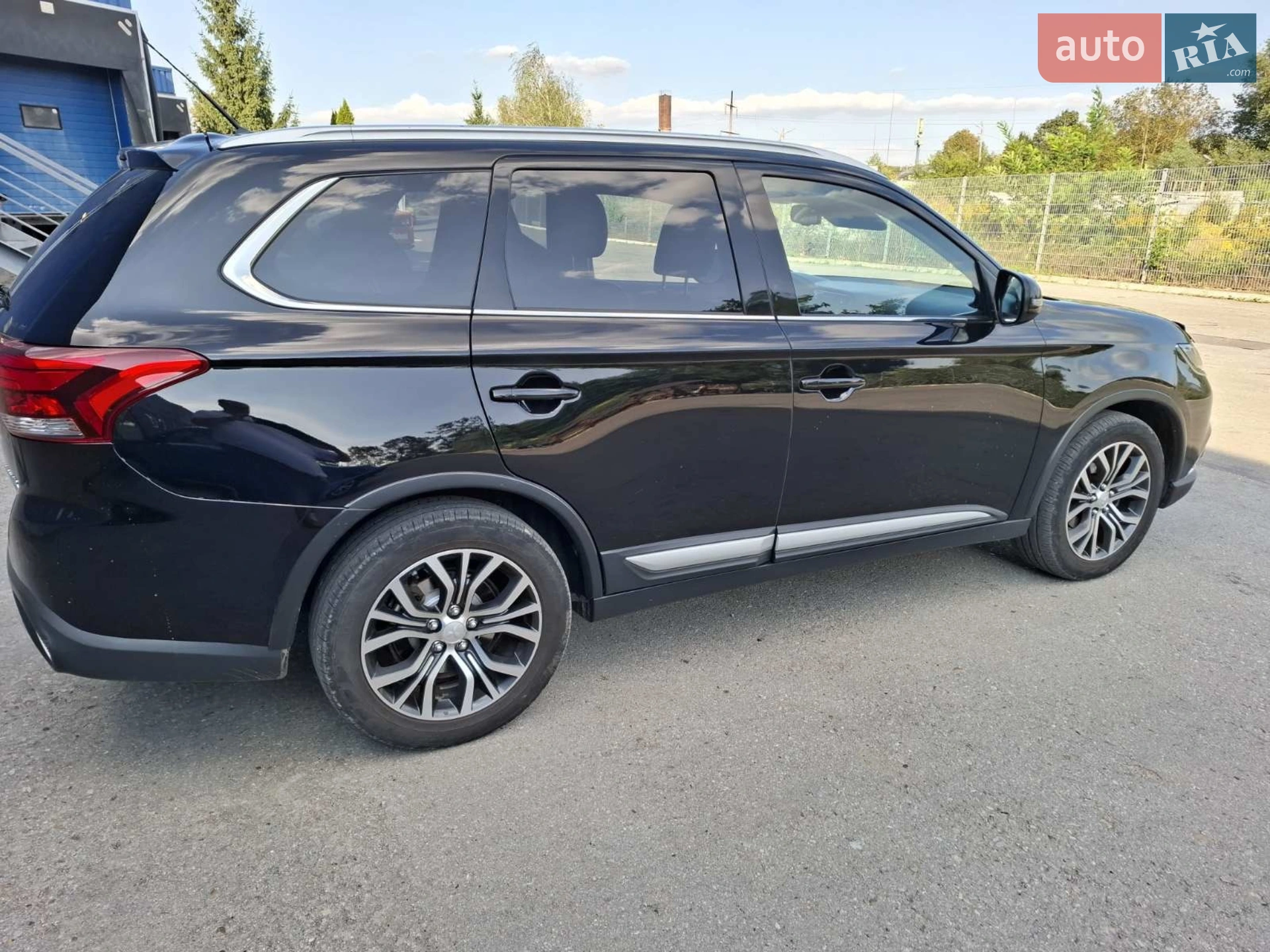 2015 Mitsubishi Outlander - мініатюра 3