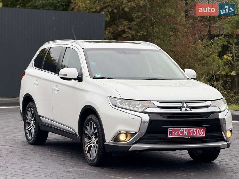 Позашляховик / Кросовер Mitsubishi Outlander 2016 в Самборі фото 12 Позашляховик / Кросовер Mitsubishi Outlander 2016 в Самборі