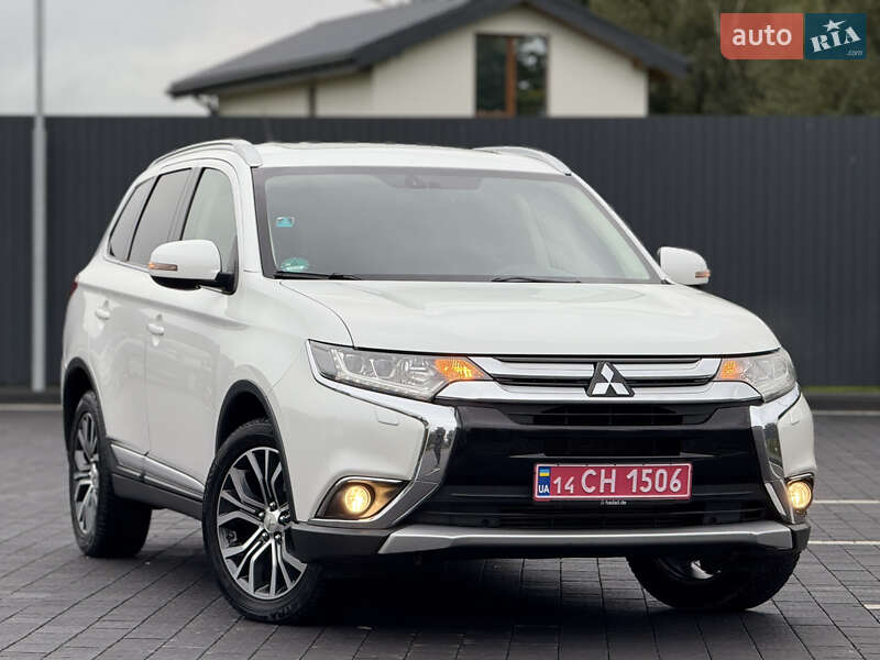 Позашляховик / Кросовер Mitsubishi Outlander 2016 в Самборі фото 20 Позашляховик / Кросовер Mitsubishi Outlander 2016 в Самборі