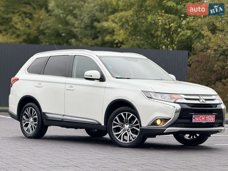 Позашляховик / Кросовер Mitsubishi Outlander 2016 в Самборі фото 22 Позашляховик / Кросовер Mitsubishi Outlander 2016 в Самборі
