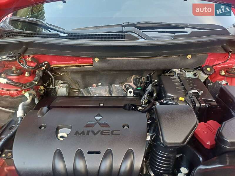 Позашляховик / Кросовер Mitsubishi Outlander 2019 в Києві фото 36 Позашляховик / Кросовер Mitsubishi Outlander 2019 в Києві