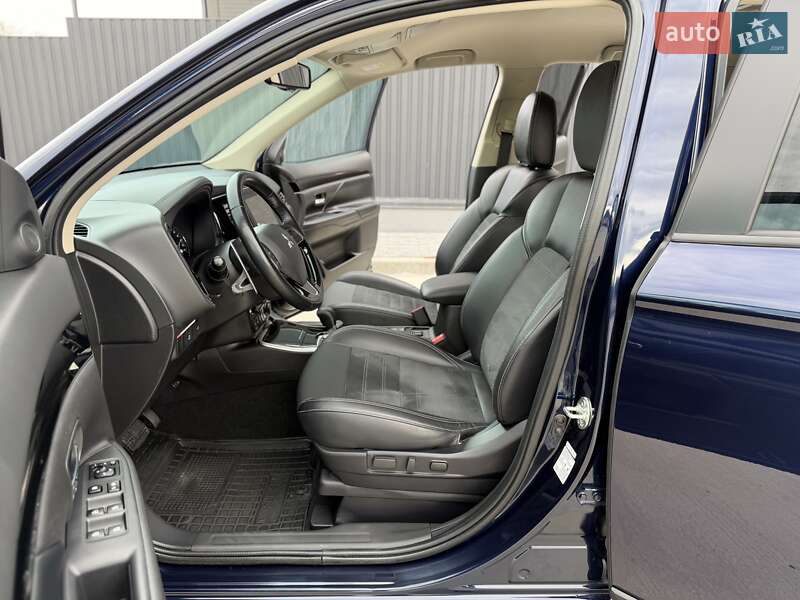 Позашляховик / Кросовер Mitsubishi Outlander 2021 в Кропивницькому фото 20 Позашляховик / Кросовер Mitsubishi Outlander 2021 в Кропивницькому