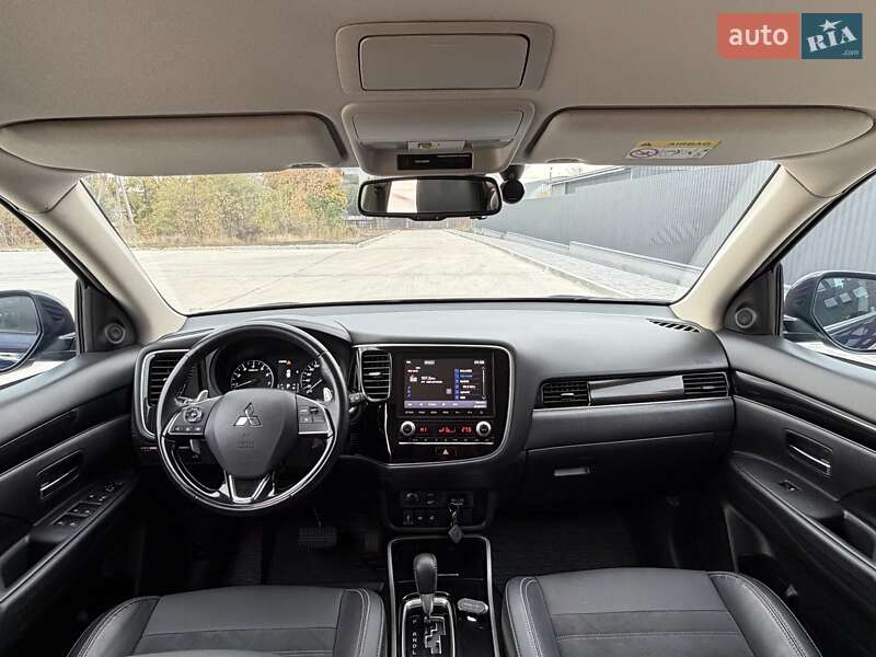 Позашляховик / Кросовер Mitsubishi Outlander 2021 в Кропивницькому фото 35 Позашляховик / Кросовер Mitsubishi Outlander 2021 в Кропивницькому