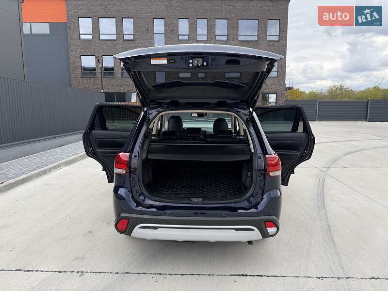 Позашляховик / Кросовер Mitsubishi Outlander 2021 в Кропивницькому фото 45 Позашляховик / Кросовер Mitsubishi Outlander 2021 в Кропивницькому