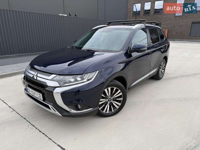 Позашляховик / Кросовер Mitsubishi Outlander 2021 в Кропивницькому фото 69 Позашляховик / Кросовер Mitsubishi Outlander 2021 в Кропивницькому