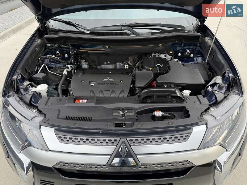 Позашляховик / Кросовер Mitsubishi Outlander 2021 в Кропивницькому фото 67 Позашляховик / Кросовер Mitsubishi Outlander 2021 в Кропивницькому