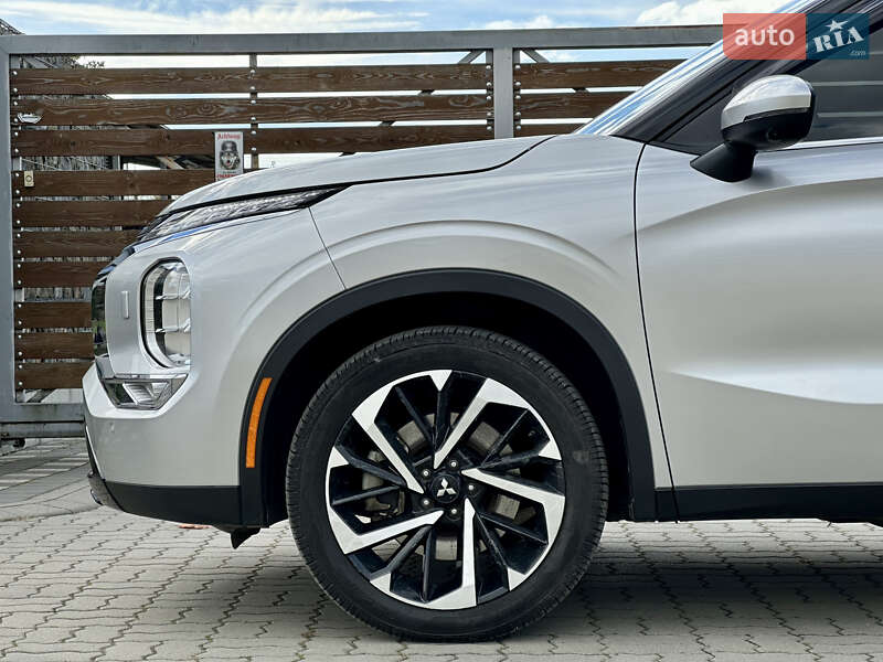 Позашляховик / Кросовер Mitsubishi Outlander 2022 в Стрию фото 9 Позашляховик / Кросовер Mitsubishi Outlander 2022 в Стрию