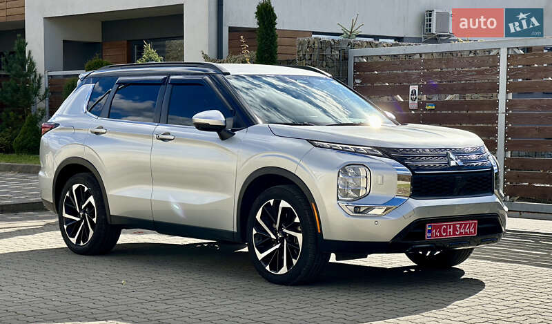 Позашляховик / Кросовер Mitsubishi Outlander 2022 в Стрию фото 33 Позашляховик / Кросовер Mitsubishi Outlander 2022 в Стрию