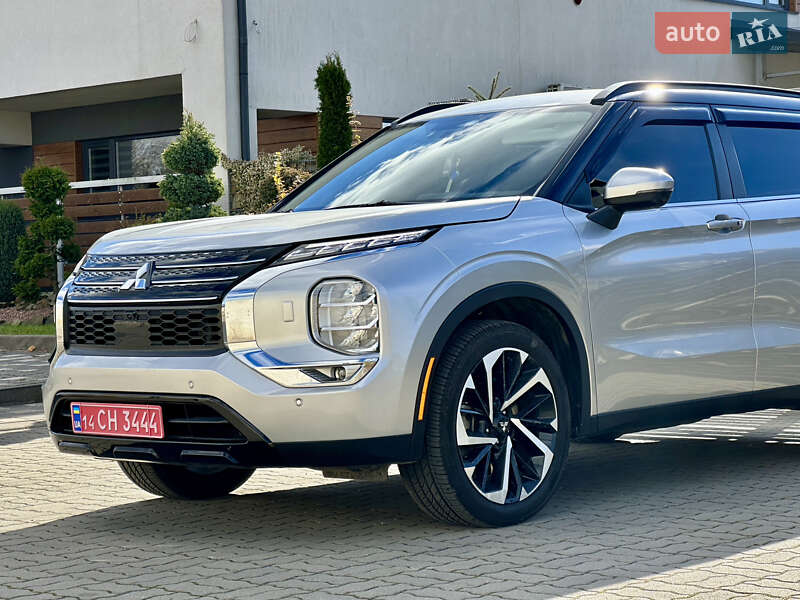 Позашляховик / Кросовер Mitsubishi Outlander 2022 в Стрию фото 39 Позашляховик / Кросовер Mitsubishi Outlander 2022 в Стрию