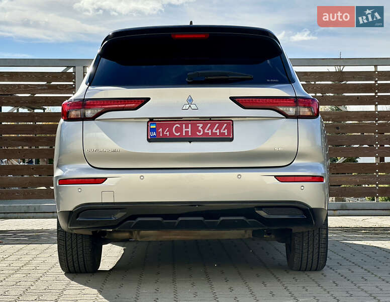 Позашляховик / Кросовер Mitsubishi Outlander 2022 в Стрию фото 40 Позашляховик / Кросовер Mitsubishi Outlander 2022 в Стрию