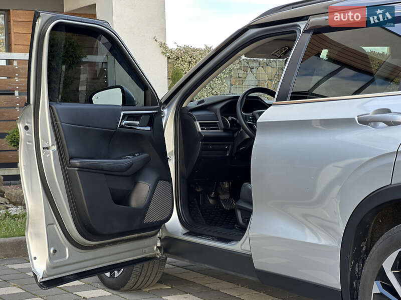 Позашляховик / Кросовер Mitsubishi Outlander 2022 в Стрию фото 46 Позашляховик / Кросовер Mitsubishi Outlander 2022 в Стрию