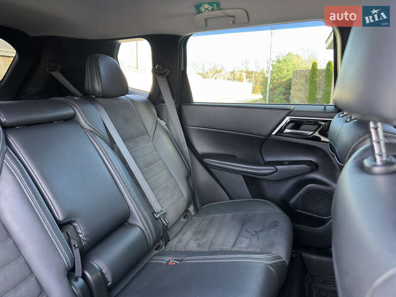 Позашляховик / Кросовер Mitsubishi Outlander 2022 в Стрию фото 84 Позашляховик / Кросовер Mitsubishi Outlander 2022 в Стрию