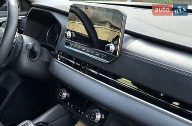 Позашляховик / Кросовер Mitsubishi Outlander 2022 в  фото 93 Позашляховик / Кросовер Mitsubishi Outlander 2022 в