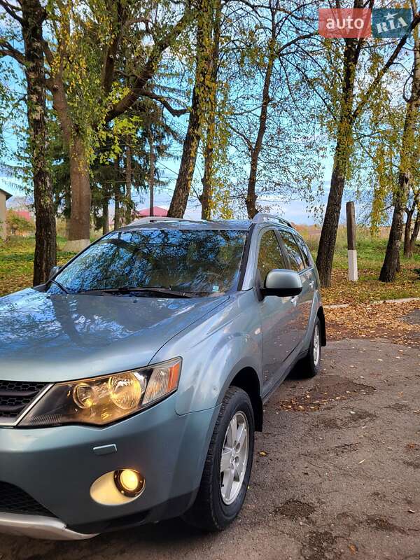 Позашляховик / Кросовер Mitsubishi Outlander 2008 в Теофіполі фото 14 Позашляховик / Кросовер Mitsubishi Outlander 2008 в Теофіполі