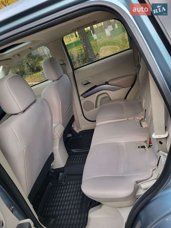 Позашляховик / Кросовер Mitsubishi Outlander 2008 в Теофіполі фото 22 Позашляховик / Кросовер Mitsubishi Outlander 2008 в Теофіполі