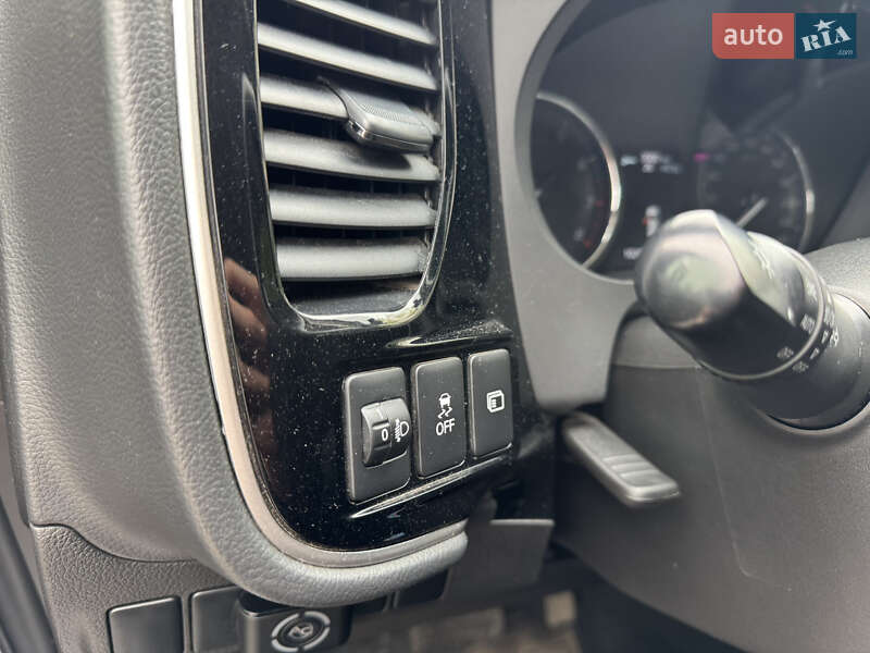 Позашляховик / Кросовер Mitsubishi Outlander 2020 в Кропивницькому фото 12 Позашляховик / Кросовер Mitsubishi Outlander 2020 в Кропивницькому