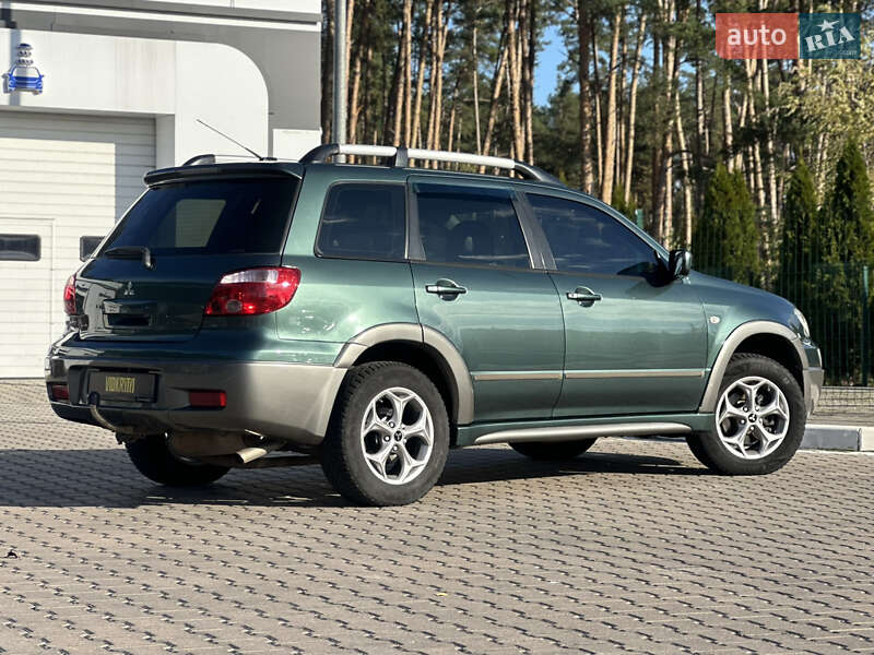 Позашляховик / Кросовер Mitsubishi Outlander 2006 в Києві фото 11 Позашляховик / Кросовер Mitsubishi Outlander 2006 в Києві