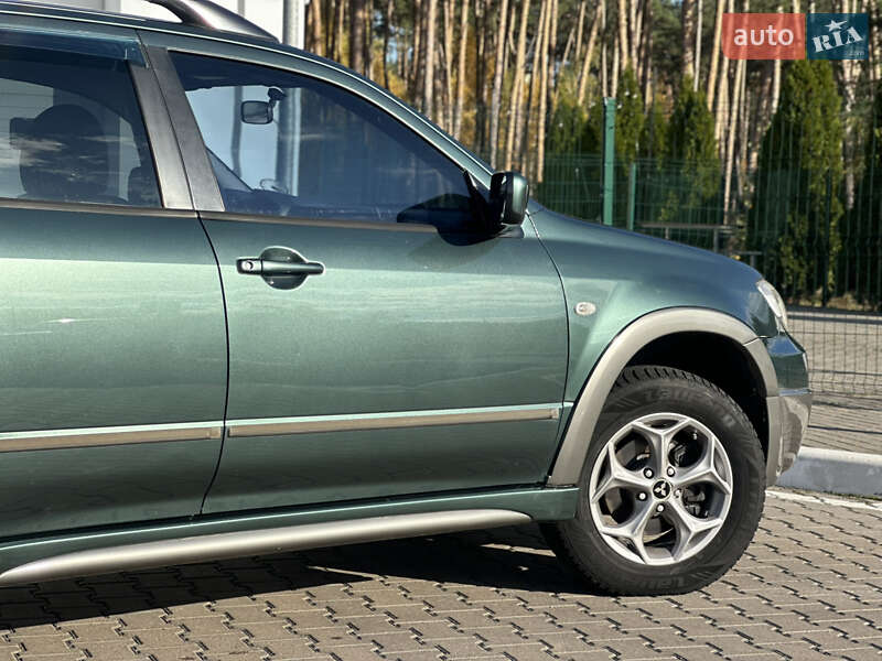 Позашляховик / Кросовер Mitsubishi Outlander 2006 в Києві фото 13 Позашляховик / Кросовер Mitsubishi Outlander 2006 в Києві