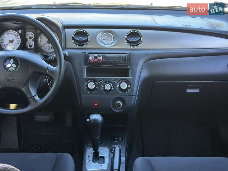 Позашляховик / Кросовер Mitsubishi Outlander 2006 в Києві фото 27 Позашляховик / Кросовер Mitsubishi Outlander 2006 в Києві