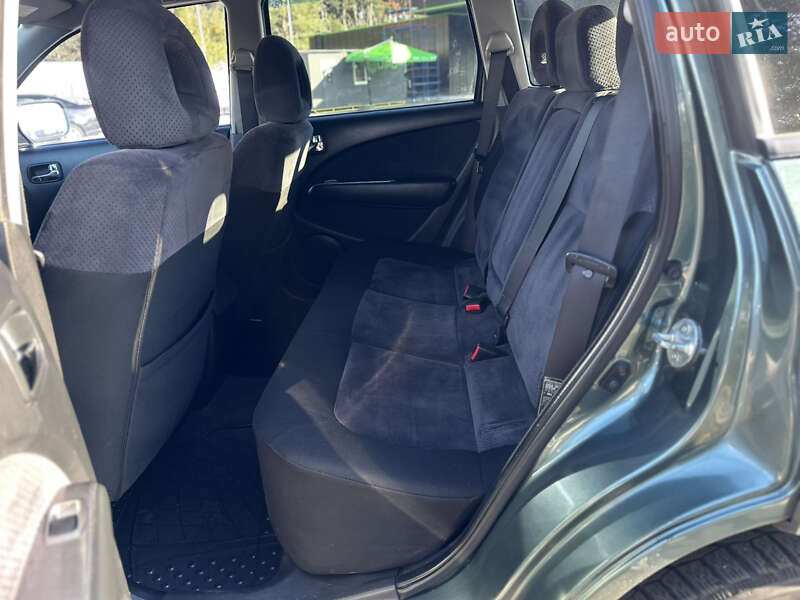 Позашляховик / Кросовер Mitsubishi Outlander 2006 в Києві фото 38 Позашляховик / Кросовер Mitsubishi Outlander 2006 в Києві