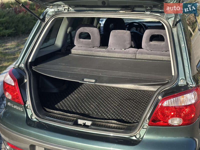 Позашляховик / Кросовер Mitsubishi Outlander 2006 в Києві фото 40 Позашляховик / Кросовер Mitsubishi Outlander 2006 в Києві