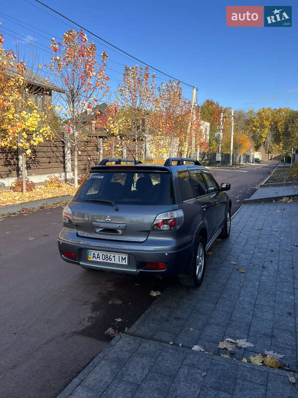 Внедорожник / Кроссовер Mitsubishi Outlander 2007 в Киеве фото 6 Внедорожник / Кроссовер Mitsubishi Outlander 2007 в Киеве