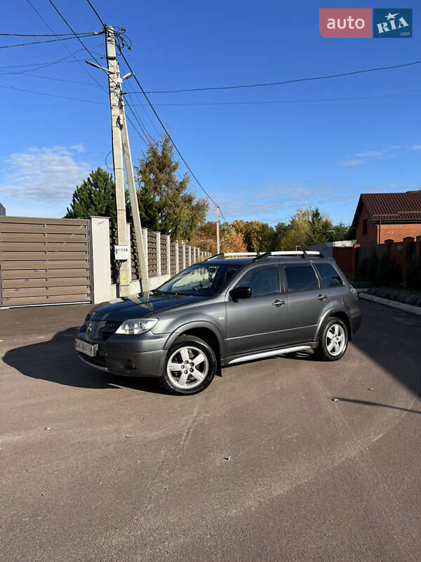 Внедорожник / Кроссовер Mitsubishi Outlander 2007 в Киеве фото 17 Внедорожник / Кроссовер Mitsubishi Outlander 2007 в Киеве