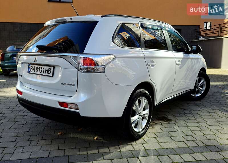 Внедорожник / Кроссовер Mitsubishi Outlander 2013 в Ивано-Франковске фото 34 Внедорожник / Кроссовер Mitsubishi Outlander 2013 в Ивано-Франковске