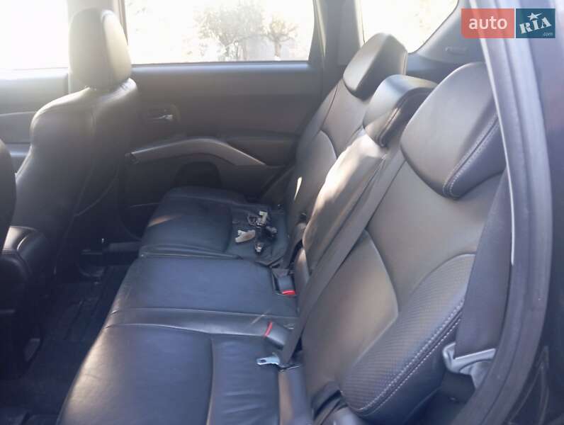 Внедорожник / Кроссовер Mitsubishi Outlander 2008 в Литине фото 18 Внедорожник / Кроссовер Mitsubishi Outlander 2008 в Литине