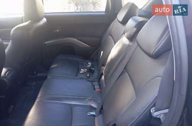 Позашляховик / Кросовер Mitsubishi Outlander 2008 в  фото 18 Позашляховик / Кросовер Mitsubishi Outlander 2008 в