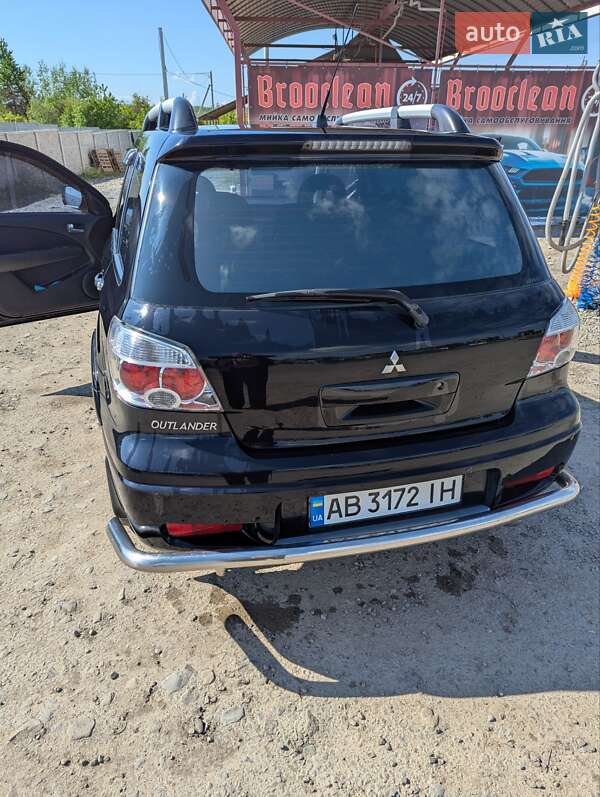Внедорожник / Кроссовер Mitsubishi Outlander 2008 в Новой Ушице
