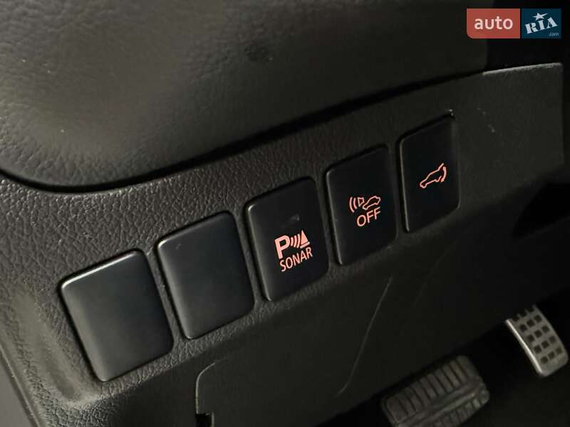 Внедорожник / Кроссовер Mitsubishi Outlander 2014 в Дрогобыче фото 38 Внедорожник / Кроссовер Mitsubishi Outlander 2014 в Дрогобыче