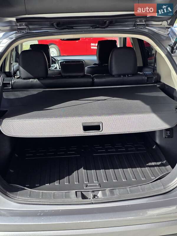 Внедорожник / Кроссовер Mitsubishi Outlander 2018 в Виннице