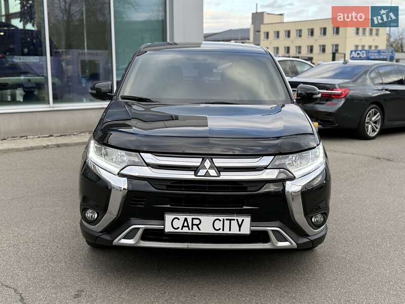 Позашляховик / Кросовер Mitsubishi Outlander 2019 в Києві фото 2 Позашляховик / Кросовер Mitsubishi Outlander 2019 в Києві
