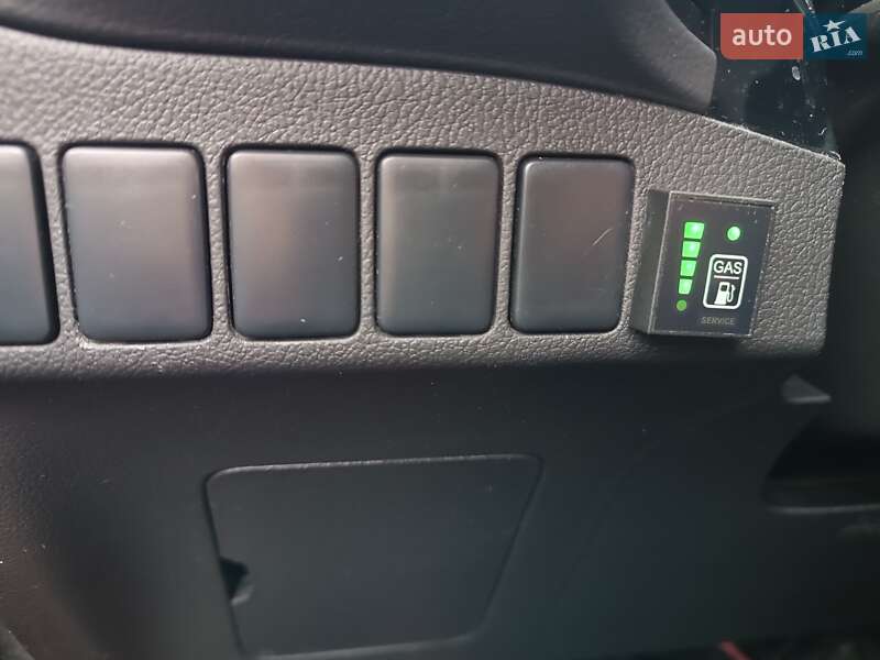 Внедорожник / Кроссовер Mitsubishi Outlander 2015 в Полтаве фото 21 Внедорожник / Кроссовер Mitsubishi Outlander 2015 в Полтаве