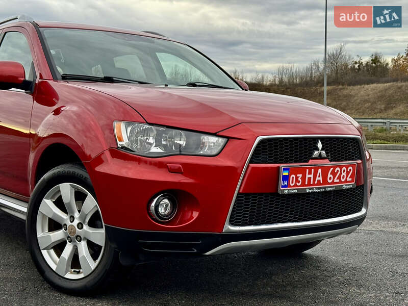 Внедорожник / Кроссовер Mitsubishi Outlander 2010 в Полтаве фото 10 Внедорожник / Кроссовер Mitsubishi Outlander 2010 в Полтаве