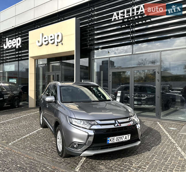 Mitsubishi Outlander 2017