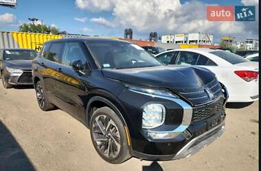 Внедорожник / Кроссовер Mitsubishi Outlander 2022 в Черкассах