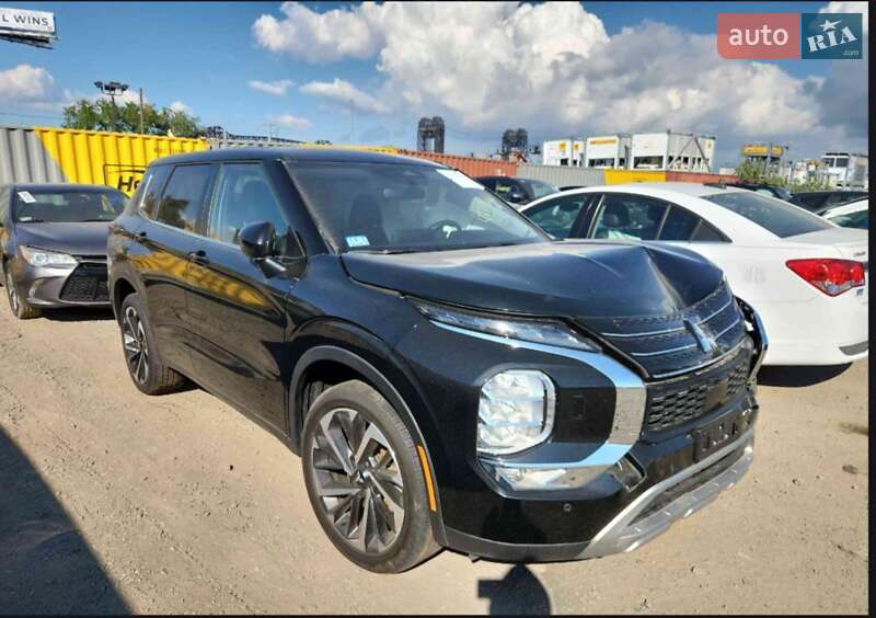 Внедорожник / Кроссовер Mitsubishi Outlander 2022 в Черкассах фото Внедорожник / Кроссовер Mitsubishi Outlander 2022 в Черкассах