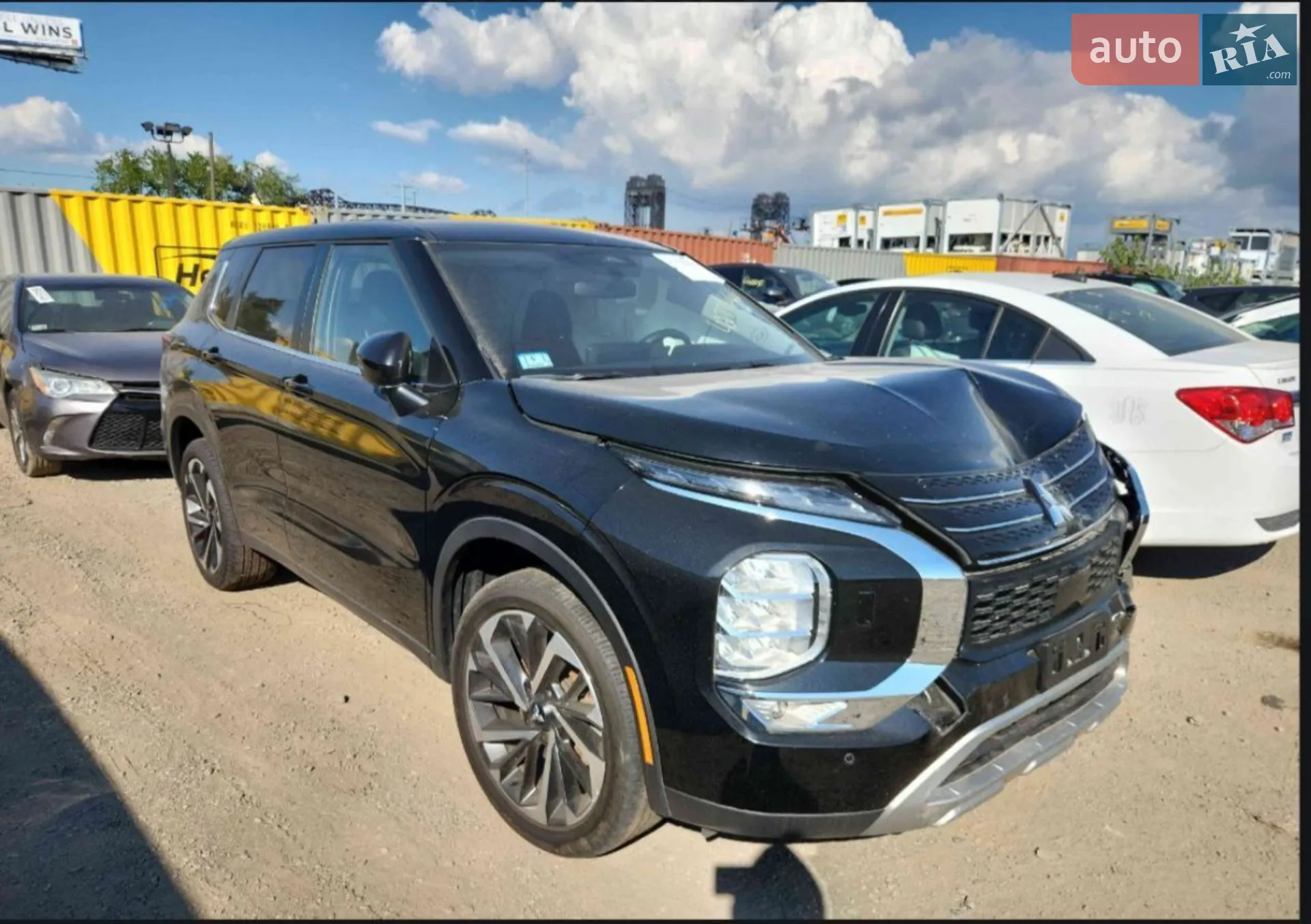 2022 Mitsubishi Outlander - мініатюра 14