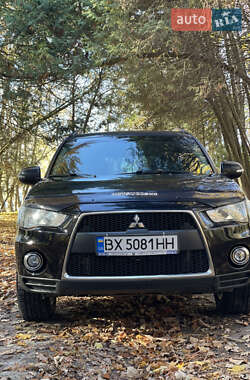 Внедорожник / Кроссовер Mitsubishi Outlander 2011 в Хмельницком
