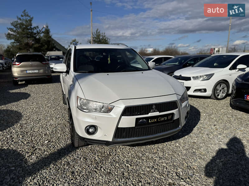 Позашляховик / Кросовер Mitsubishi Outlander 2010 в Івано-Франківську