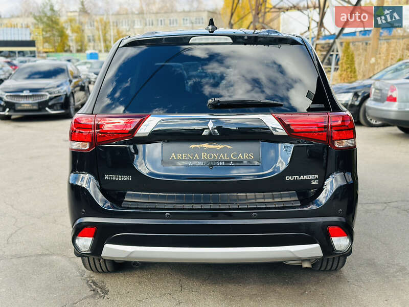 Внедорожник / Кроссовер Mitsubishi Outlander 2018 в Харькове