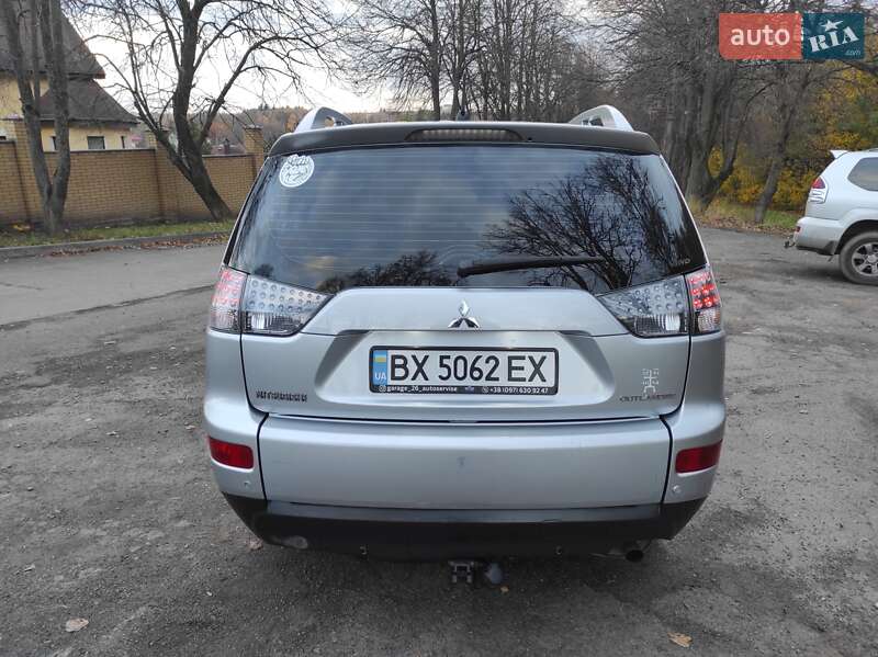 Внедорожник / Кроссовер Mitsubishi Outlander 2007 в Хмельницком