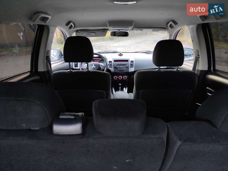 Внедорожник / Кроссовер Mitsubishi Outlander 2007 в Хмельницком
