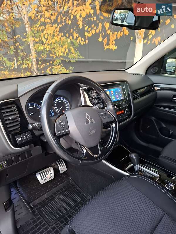 Внедорожник / Кроссовер Mitsubishi Outlander 2018 в Белой Церкви