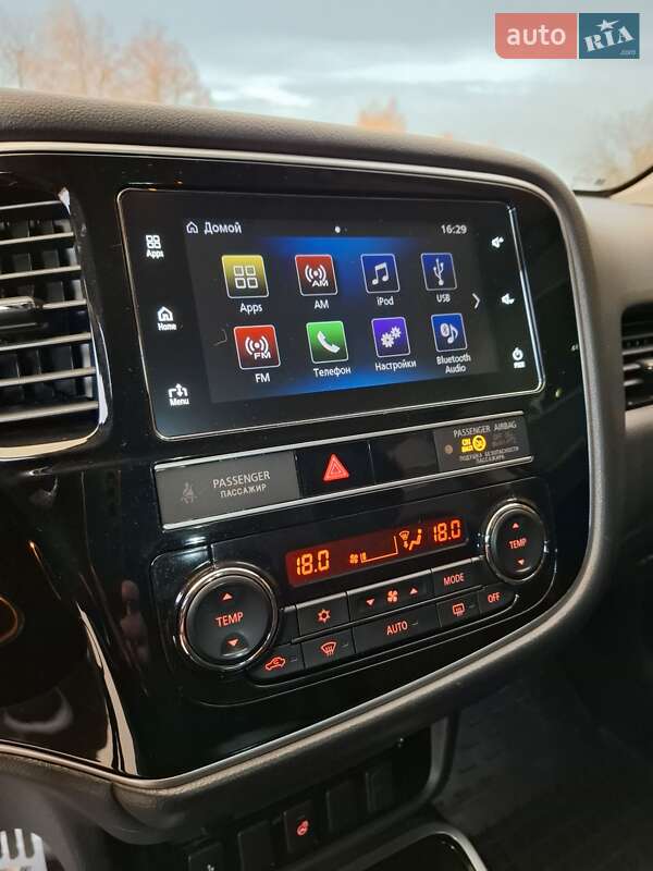 Внедорожник / Кроссовер Mitsubishi Outlander 2018 в Белой Церкви