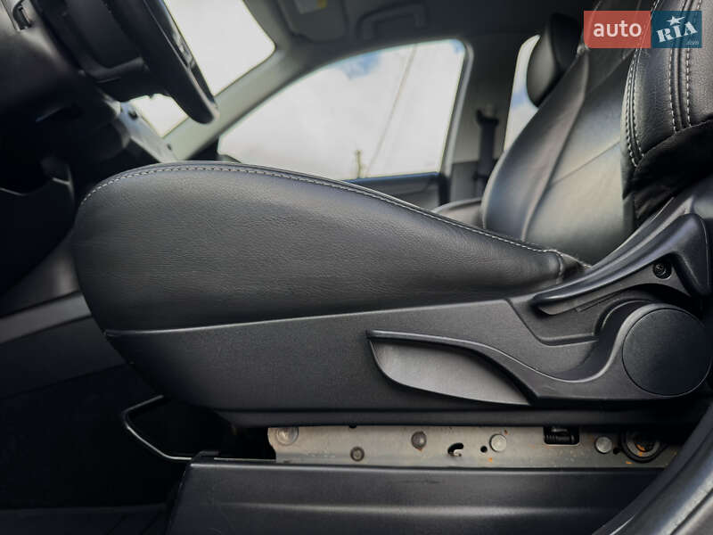 Внедорожник / Кроссовер Mitsubishi Outlander 2012 в Дрогобыче