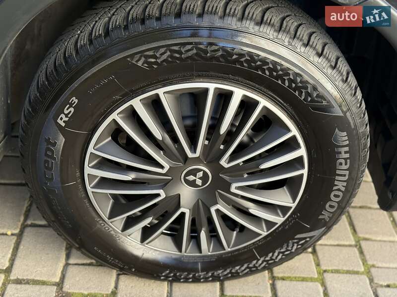 Внедорожник / Кроссовер Mitsubishi Outlander 2014 в Ивано-Франковске