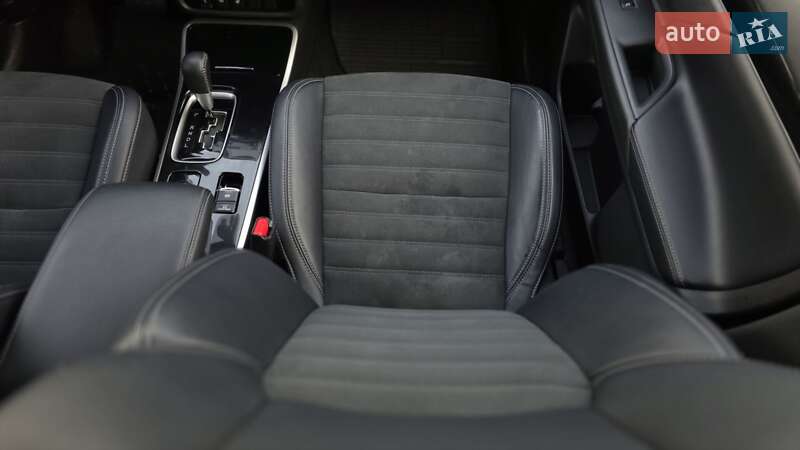 Позашляховик / Кросовер Mitsubishi Outlander 2019 в Києві фото 23 Позашляховик / Кросовер Mitsubishi Outlander 2019 в Києві